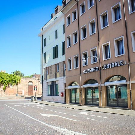 Hotel Centrale エステ エクステリア 写真
