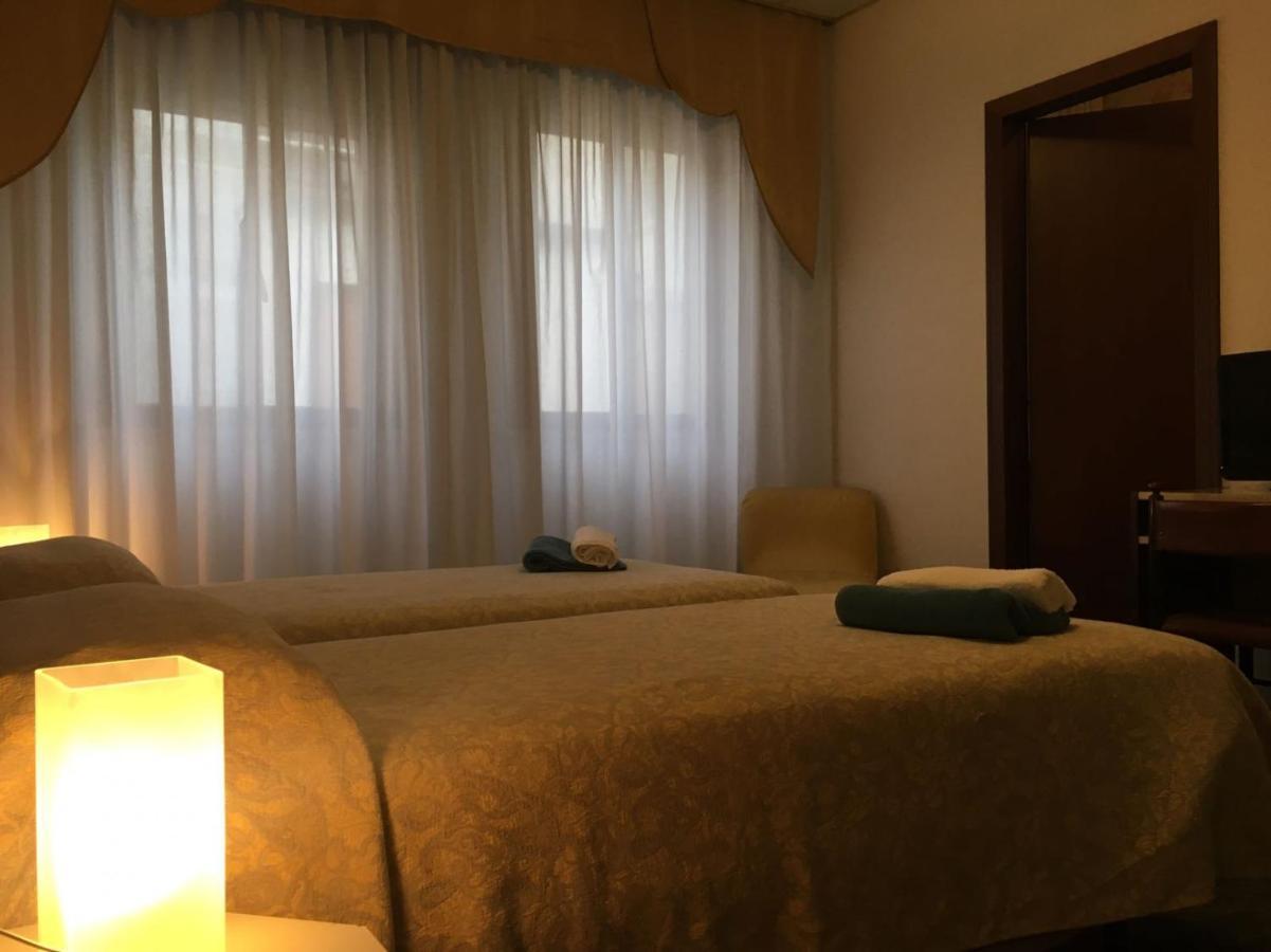 Hotel Centrale エステ エクステリア 写真